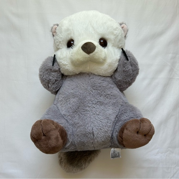 AQI Big gray otter plushie - Picture 1 of 4